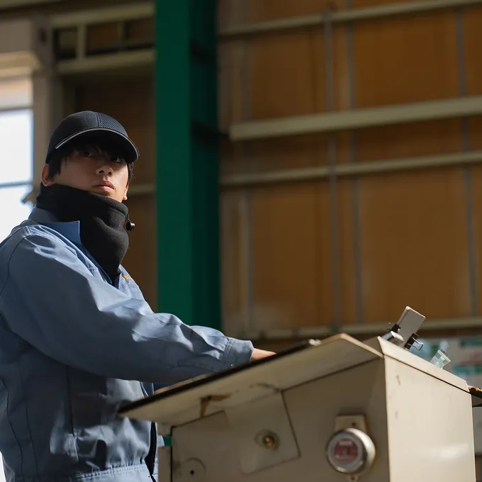 工場で働く人たち